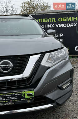 Внедорожник / Кроссовер Nissan Rogue 2019 в 