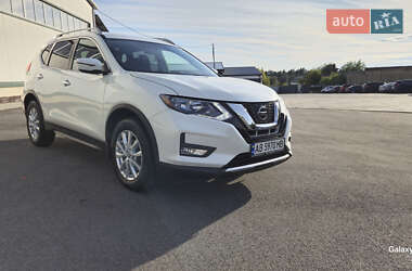 Позашляховик / Кросовер Nissan Rogue 2018 в Вінниці