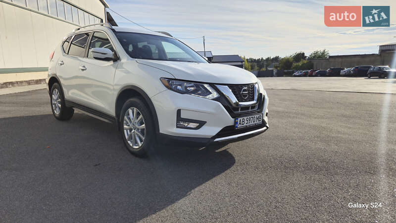Внедорожник / Кроссовер Nissan Rogue 2018 в  фото Внедорожник / Кроссовер Nissan Rogue 2018 в