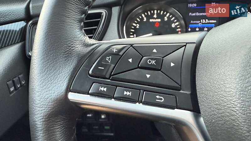 Позашляховик / Кросовер Nissan Rogue 2018 в Києві фото 37 Позашляховик / Кросовер Nissan Rogue 2018 в Києві