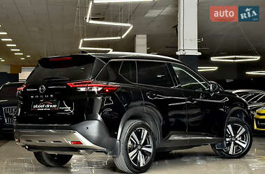 Внедорожник / Кроссовер Nissan Rogue 2020 в 