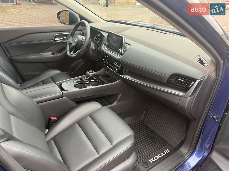 Позашляховик / Кросовер Nissan Rogue 2021 в Білій Церкві