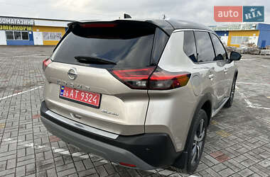 Внедорожник / Кроссовер Nissan Rogue 2020 в 