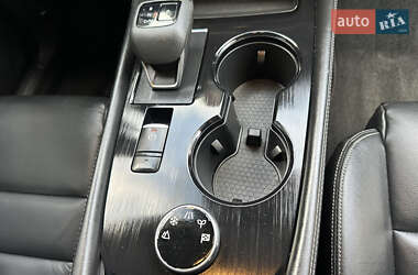 Внедорожник / Кроссовер Nissan Rogue 2020 в 