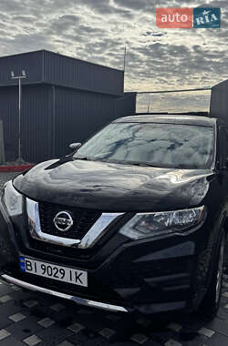 Внедорожник / Кроссовер Nissan Rogue 2020 в Полтаве