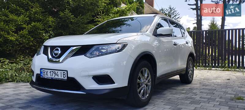 Внедорожник / Кроссовер Nissan Rogue 2016 в Староконстантинове фото 3 Внедорожник / Кроссовер Nissan Rogue 2016 в Староконстантинове