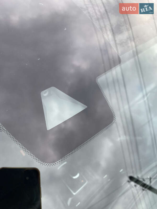 Внедорожник / Кроссовер Nissan Rogue 2019 в Конотопе