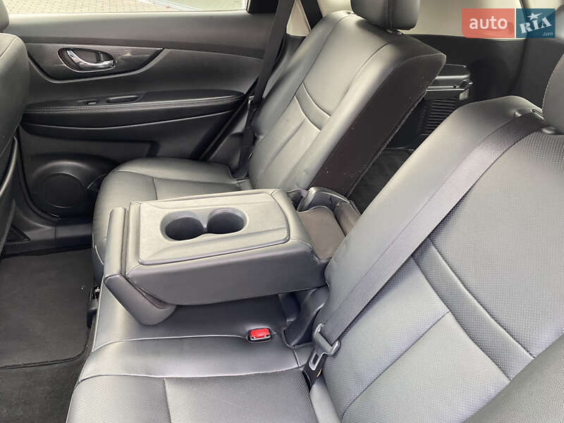 Внедорожник / Кроссовер Nissan Rogue 2015 в Полтаве фото 28 Внедорожник / Кроссовер Nissan Rogue 2015 в Полтаве