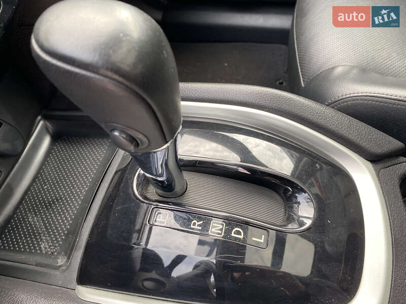 Внедорожник / Кроссовер Nissan Rogue 2015 в Полтаве фото 37 Внедорожник / Кроссовер Nissan Rogue 2015 в Полтаве