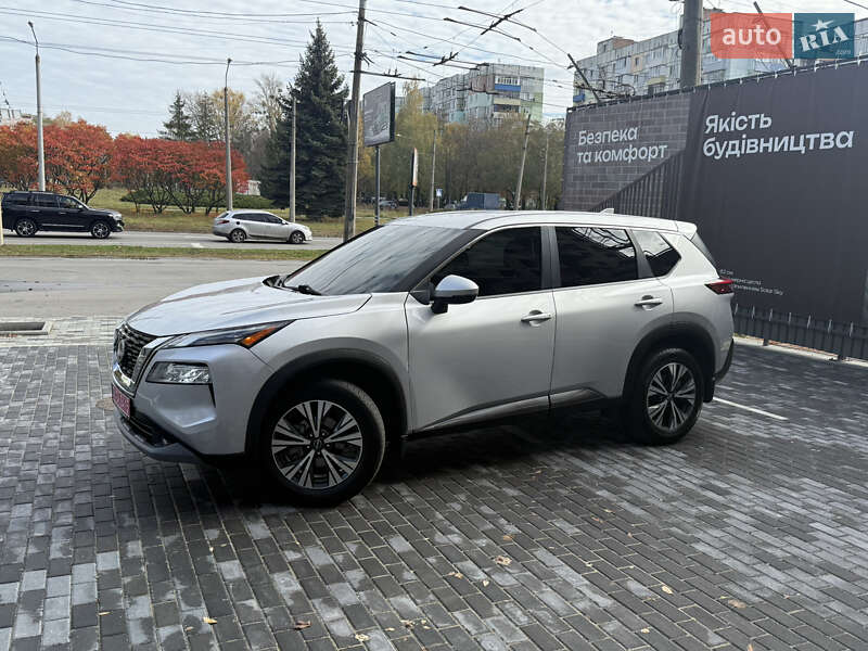 Позашляховик / Кросовер Nissan Rogue 2022 в Полтаві