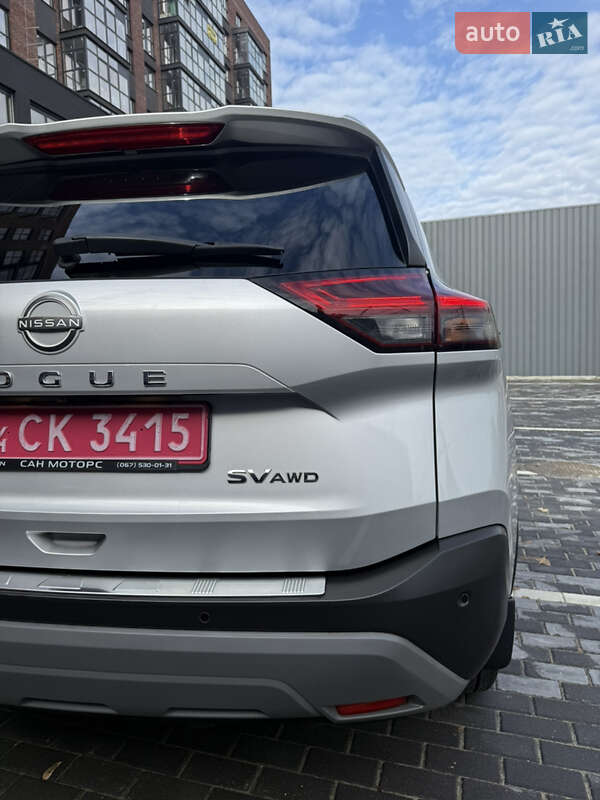 Позашляховик / Кросовер Nissan Rogue 2022 в Полтаві