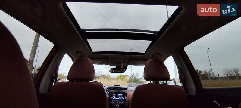 Внедорожник / Кроссовер Nissan Rogue 2019 в Ирпене