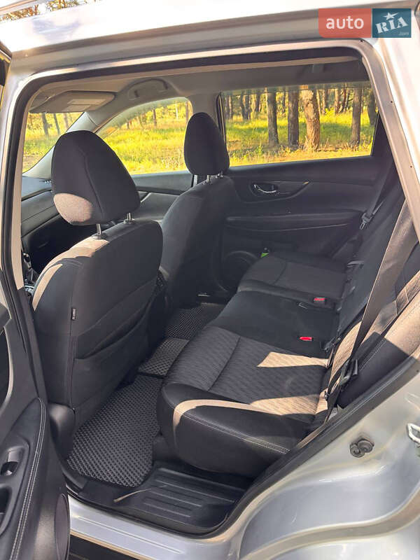 Внедорожник / Кроссовер Nissan Rogue 2018 в Кременчуге фото 4 Внедорожник / Кроссовер Nissan Rogue 2018 в Кременчуге