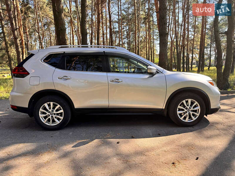 Внедорожник / Кроссовер Nissan Rogue 2018 в Кременчуге фото 8 Внедорожник / Кроссовер Nissan Rogue 2018 в Кременчуге