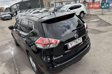 Позашляховик / Кросовер Nissan Rogue 2015 в  фото 13 Позашляховик / Кросовер Nissan Rogue 2015 в