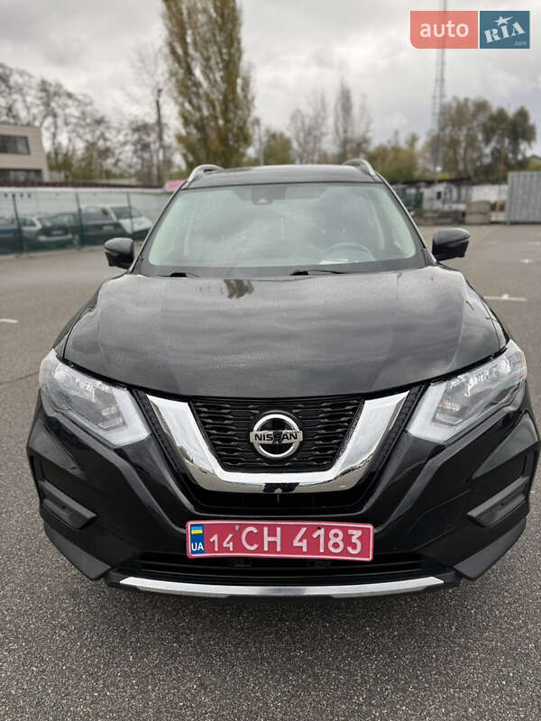 Позашляховик / Кросовер Nissan Rogue 2019 в Києві