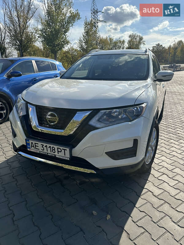 Внедорожник / Кроссовер Nissan Rogue 2018 в Каменском фото 4 Внедорожник / Кроссовер Nissan Rogue 2018 в Каменском