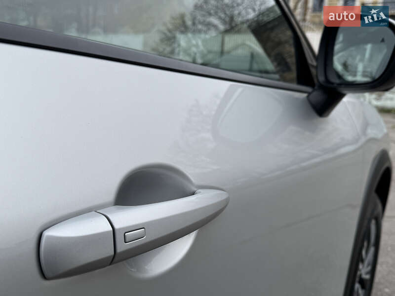 Внедорожник / Кроссовер Nissan Rogue 2021 в Киеве фото 50 Внедорожник / Кроссовер Nissan Rogue 2021 в Киеве