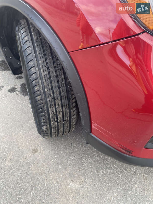 Позашляховик / Кросовер Nissan Rogue 2017 в Бережанах