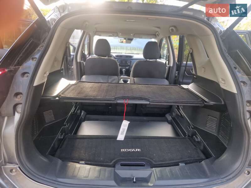 Внедорожник / Кроссовер Nissan Rogue 2020 в Дорогом