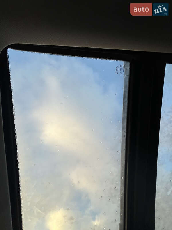 Позашляховик / Кросовер Nissan Rogue 2015 в Лубнах