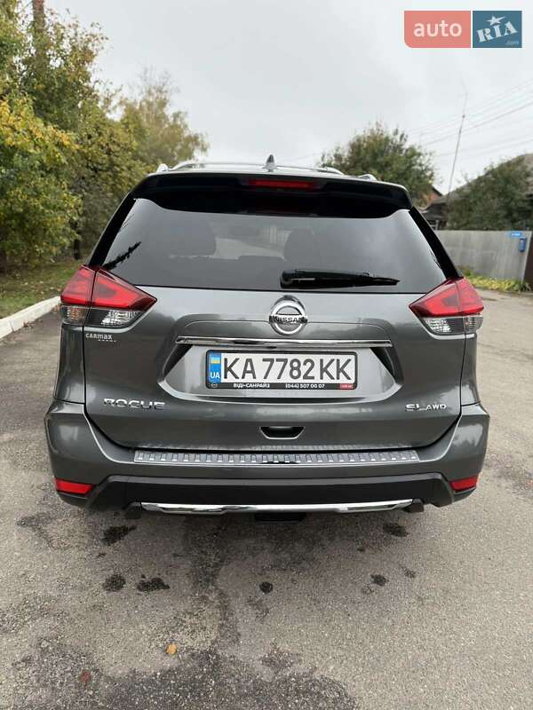 Внедорожник / Кроссовер Nissan Rogue 2017 в Чугуеве фото 5 Внедорожник / Кроссовер Nissan Rogue 2017 в Чугуеве