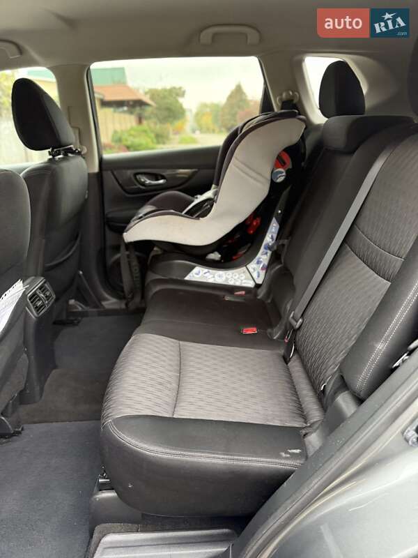 Внедорожник / Кроссовер Nissan Rogue 2017 в Чугуеве фото 11 Внедорожник / Кроссовер Nissan Rogue 2017 в Чугуеве