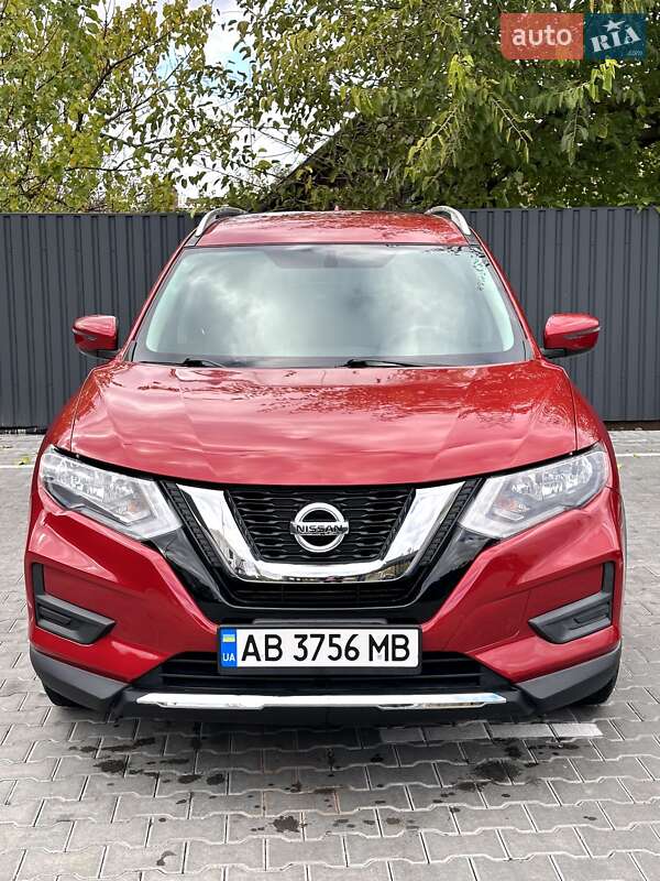 Позашляховик / Кросовер Nissan Rogue 2016 в Вінниці