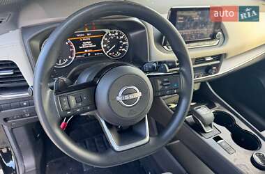 Позашляховик / Кросовер Nissan Rogue 2023 в Львові