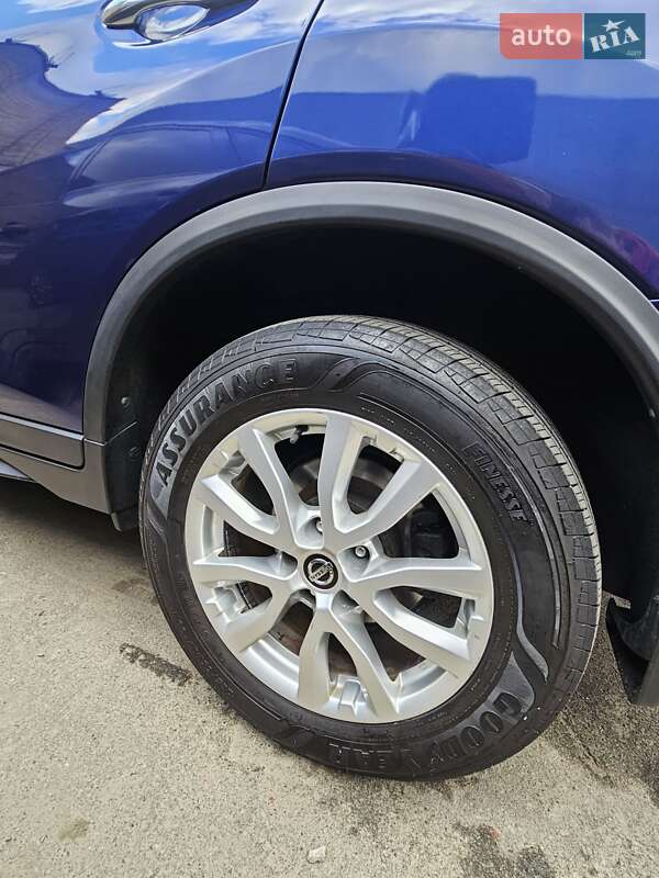 Позашляховик / Кросовер Nissan Rogue 2019 в Києві