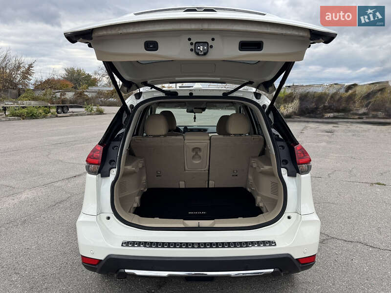 Позашляховик / Кросовер Nissan Rogue 2019 в Білій Церкві