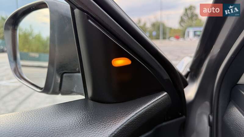 Позашляховик / Кросовер Nissan Rogue 2018 в Києві