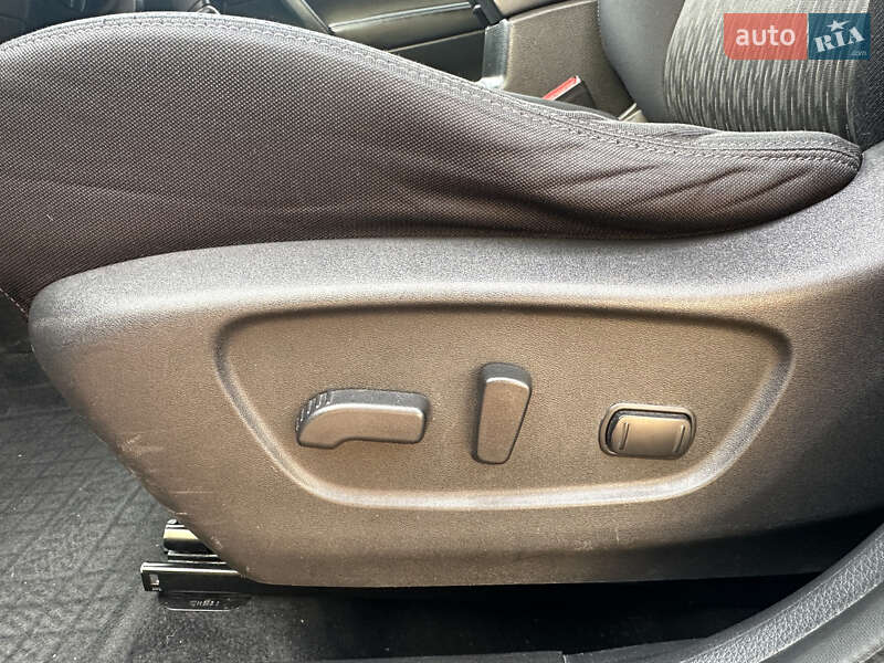 Внедорожник / Кроссовер Nissan Rogue 2016 в Виннице фото 10 Внедорожник / Кроссовер Nissan Rogue 2016 в Виннице