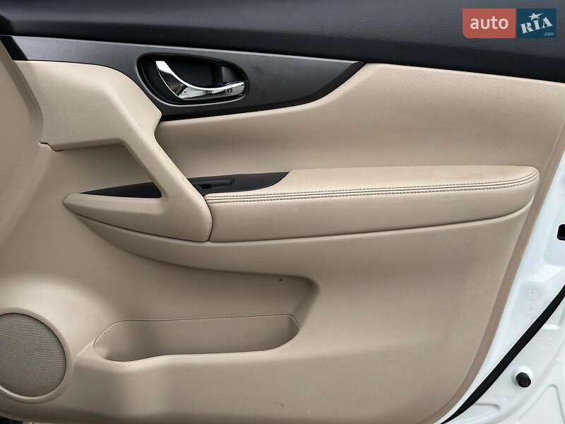 Внедорожник / Кроссовер Nissan Rogue 2014 в Одессе