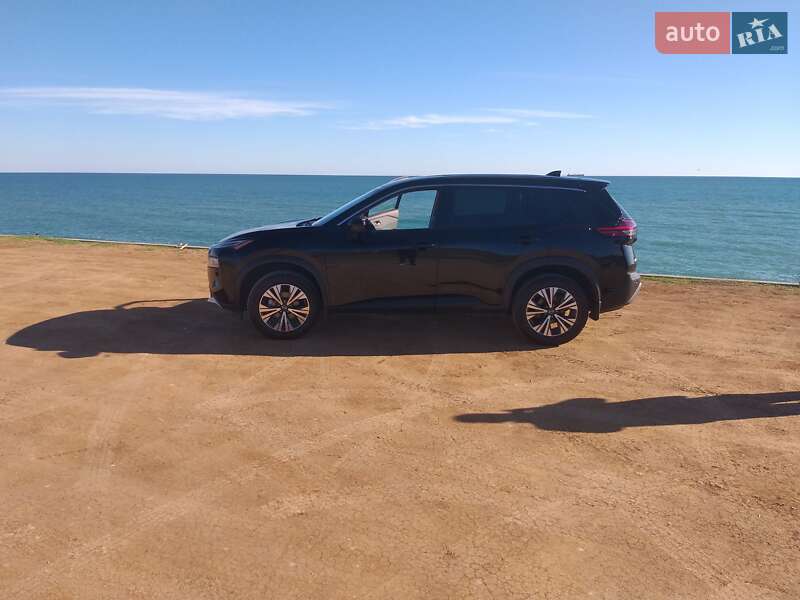 Внедорожник / Кроссовер Nissan Rogue 2021 в Одессе