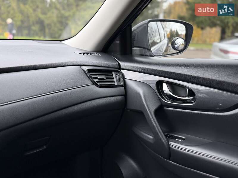 Внедорожник / Кроссовер Nissan Rogue 2017 в Ровно фото 66 Внедорожник / Кроссовер Nissan Rogue 2017 в Ровно