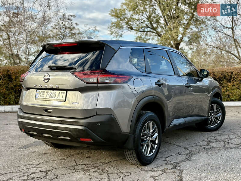 Внедорожник / Кроссовер Nissan Rogue 2020 в Каменском