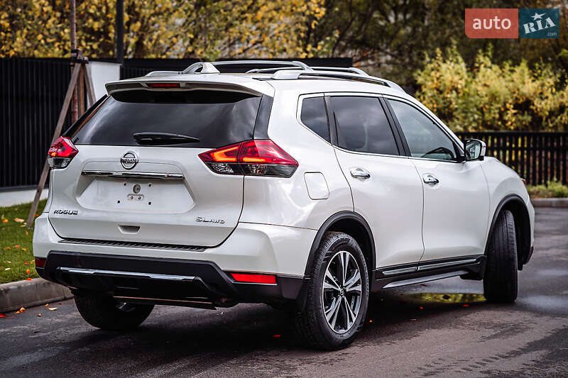 Внедорожник / Кроссовер Nissan Rogue 2018 в Белой Церкви