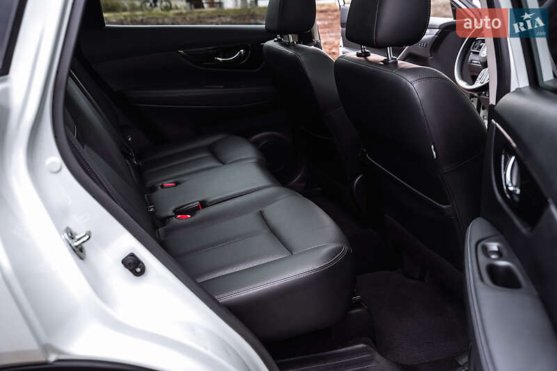 Внедорожник / Кроссовер Nissan Rogue 2018 в Белой Церкви