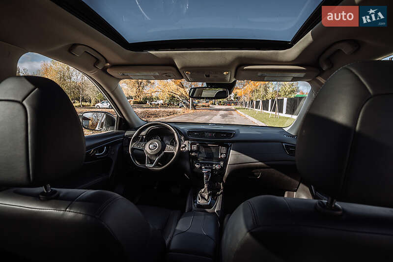 Внедорожник / Кроссовер Nissan Rogue 2018 в Белой Церкви