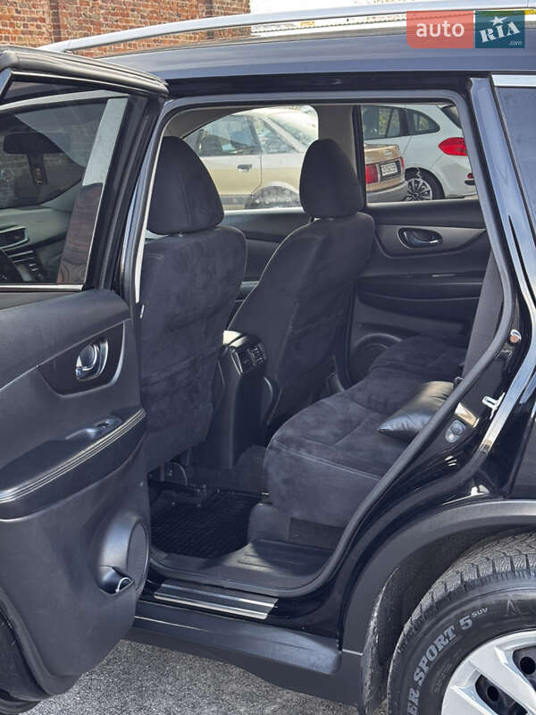 Позашляховик / Кросовер Nissan Rogue 2016 в Чернігові фото 14 Позашляховик / Кросовер Nissan Rogue 2016 в Чернігові