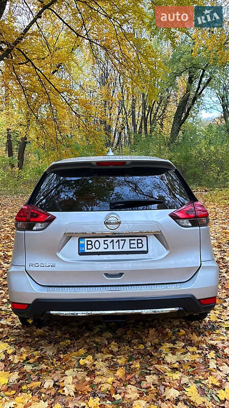 Позашляховик / Кросовер Nissan Rogue 2016 в Тернополі фото 6 Позашляховик / Кросовер Nissan Rogue 2016 в Тернополі