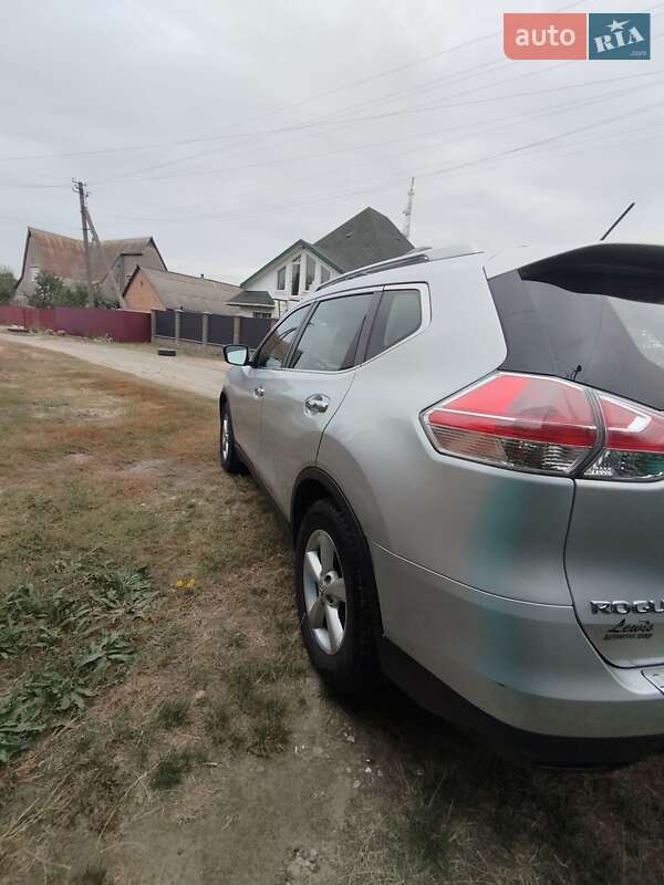 Позашляховик / Кросовер Nissan Rogue 2015 в Києві фото 3 Позашляховик / Кросовер Nissan Rogue 2015 в Києві