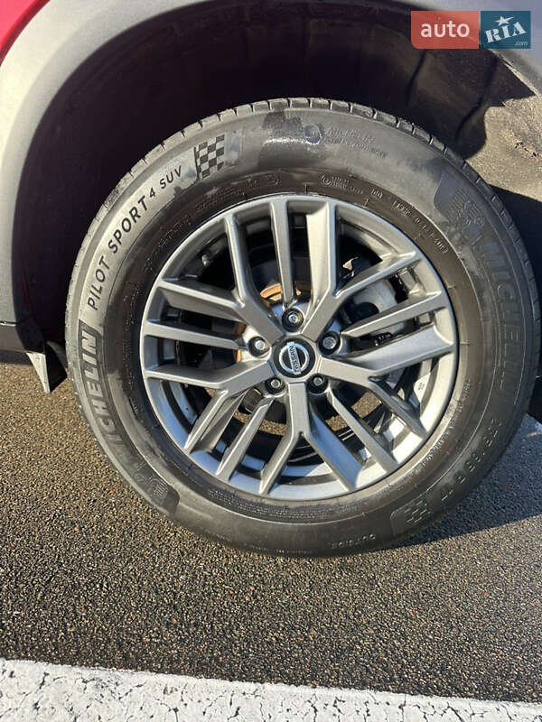 Внедорожник / Кроссовер Nissan Rogue 2021 в Киеве