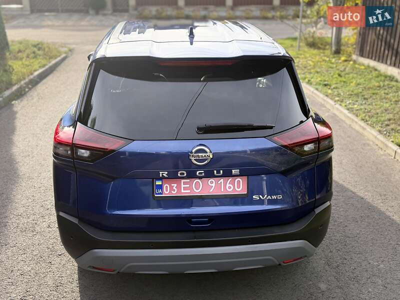 Внедорожник / Кроссовер Nissan Rogue 2021 в Киеве