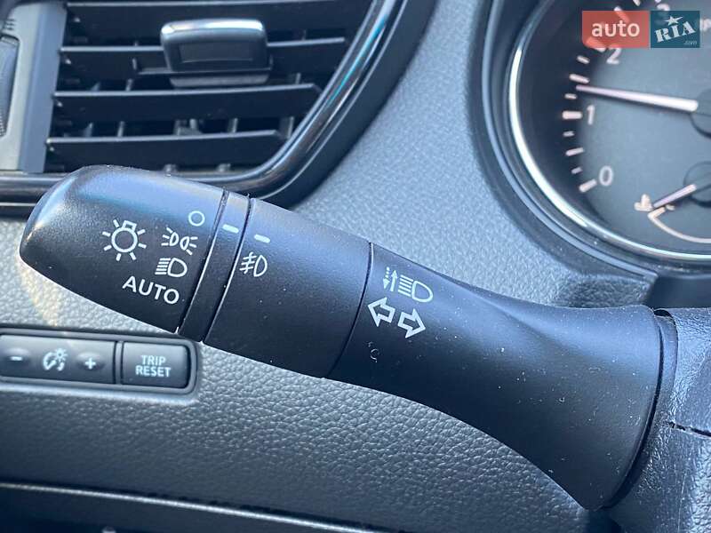 Внедорожник / Кроссовер Nissan Rogue 2017 в Киеве фото 31 Внедорожник / Кроссовер Nissan Rogue 2017 в Киеве