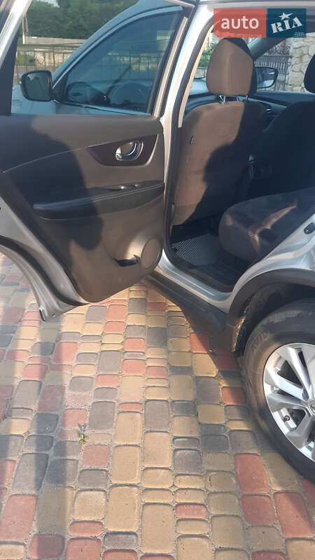 Внедорожник / Кроссовер Nissan Rogue 2014 в Бахмаче