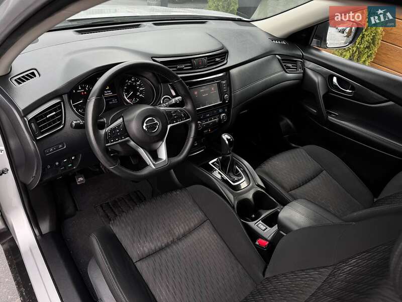 Внедорожник / Кроссовер Nissan Rogue 2018 в Ровно фото 14 Внедорожник / Кроссовер Nissan Rogue 2018 в Ровно