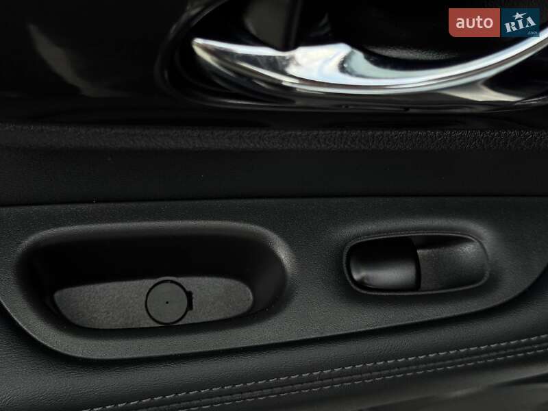 Внедорожник / Кроссовер Nissan Rogue 2018 в Ровно фото 31 Внедорожник / Кроссовер Nissan Rogue 2018 в Ровно