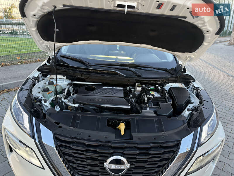 Внедорожник / Кроссовер Nissan Rogue 2022 в Каменском